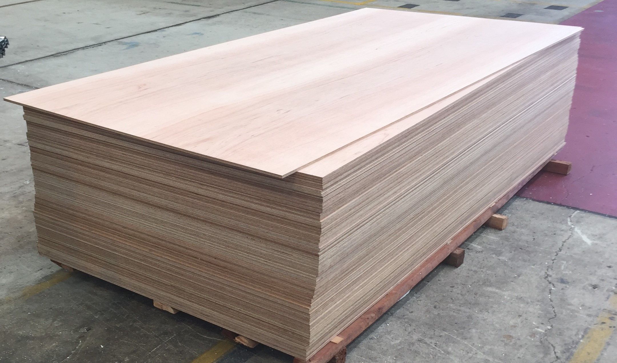 Commercial plywood, plywood brisbane, plywood flooring,  Non-Structural CD Plywood, Structural Plywood, Exterior Hardwood Plywood, Polyester Faced Plywood, and Film Faced Non-Structural Plywood.