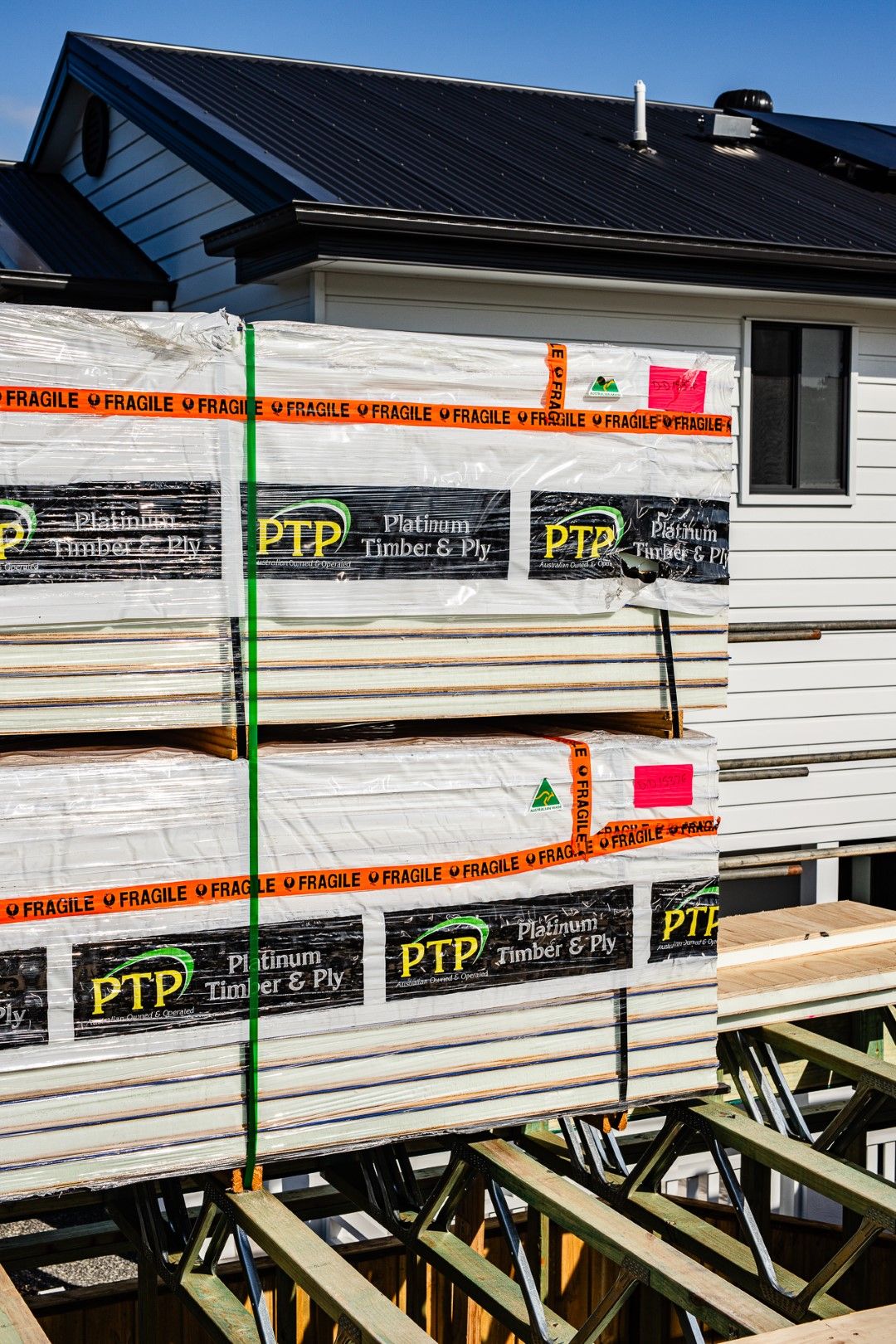 platinum r floor - plywood insulated structural flooring panels, SIPs, flooring brisbane