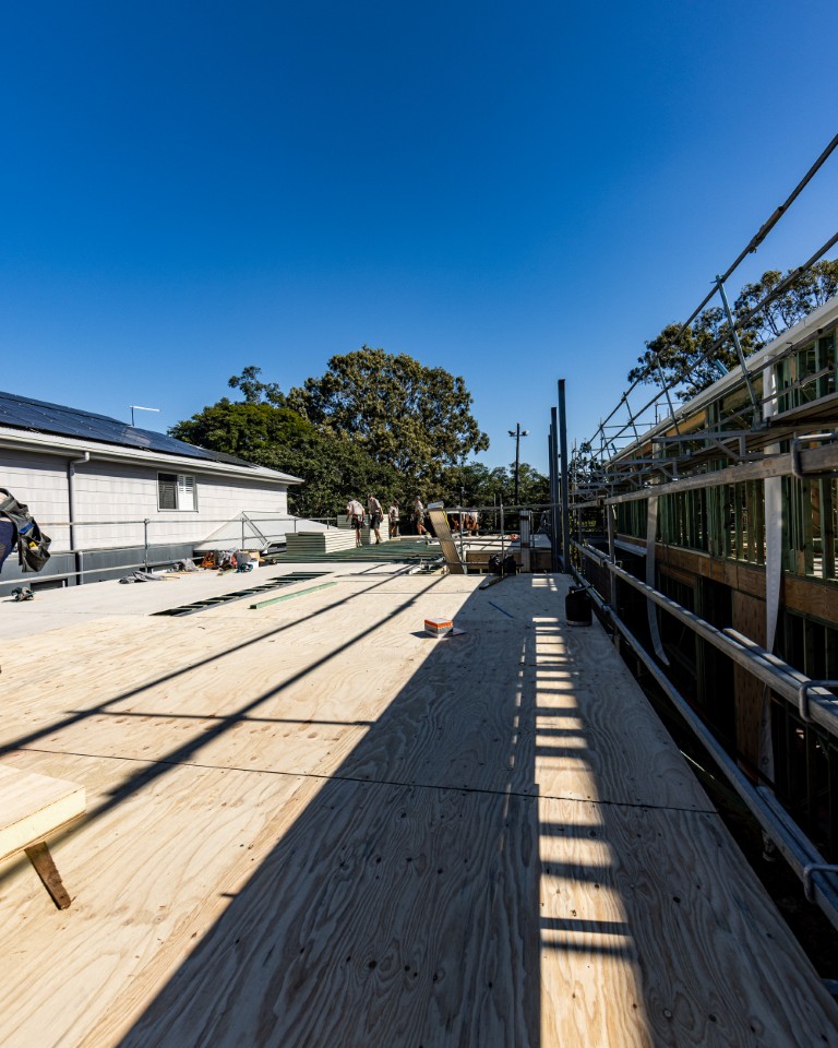 Platinum "R" Floor structural insulated flooring panel on a residential build - SIP subfloor Melbourne builders