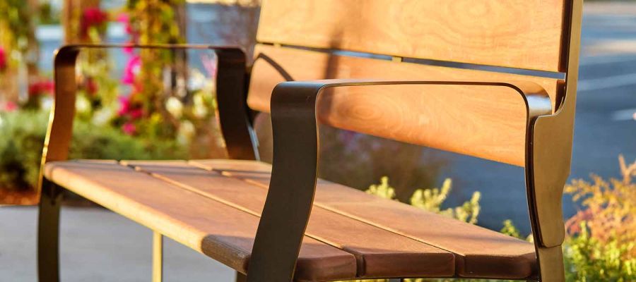 Miles Streetscape - Platinum Timber & Ply - hardwood timber, spotted gum hardwood, council outdoor furniture, timber outdoor furniture