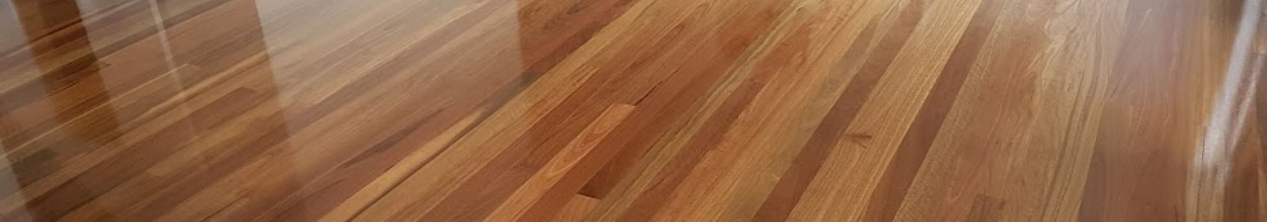 Miles Streetscape - Platinum Timber & Ply - hardwood timber, spotted gum hardwood, council outdoor furniture, timber outdoor furniture